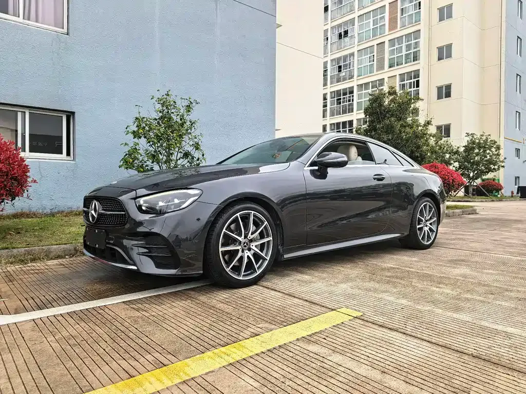 Mercedes-Benz E-Class (Import) — фото 1
