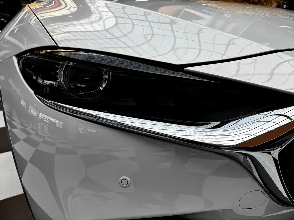 Mazda CX-4 — фото 3