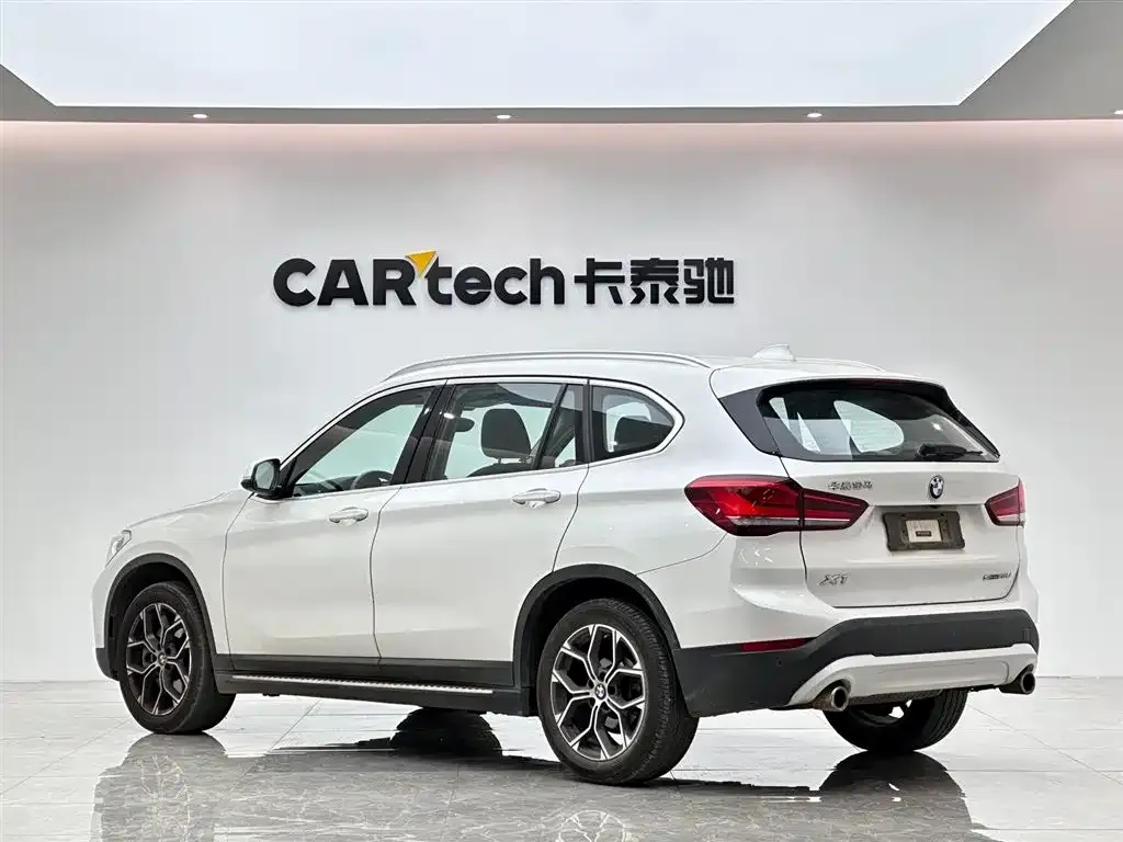 BMW X1 — фото 3