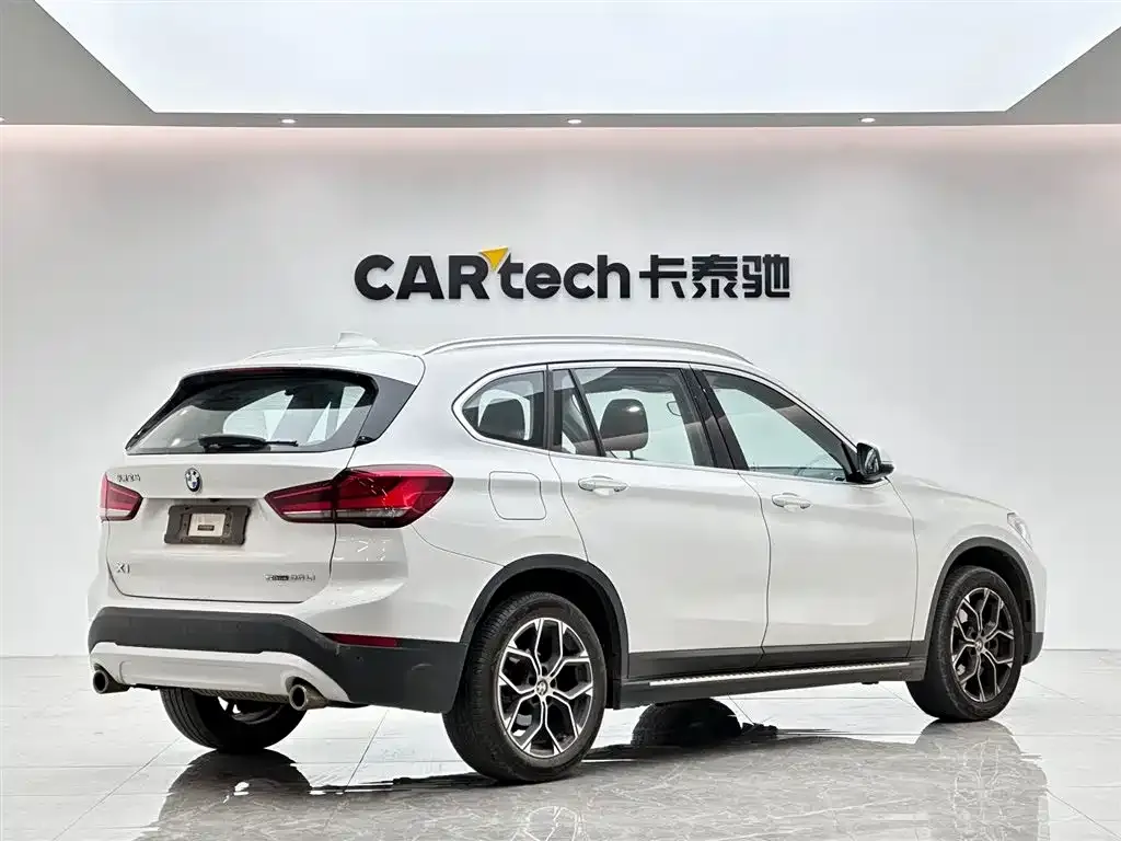BMW X1 — фото 4