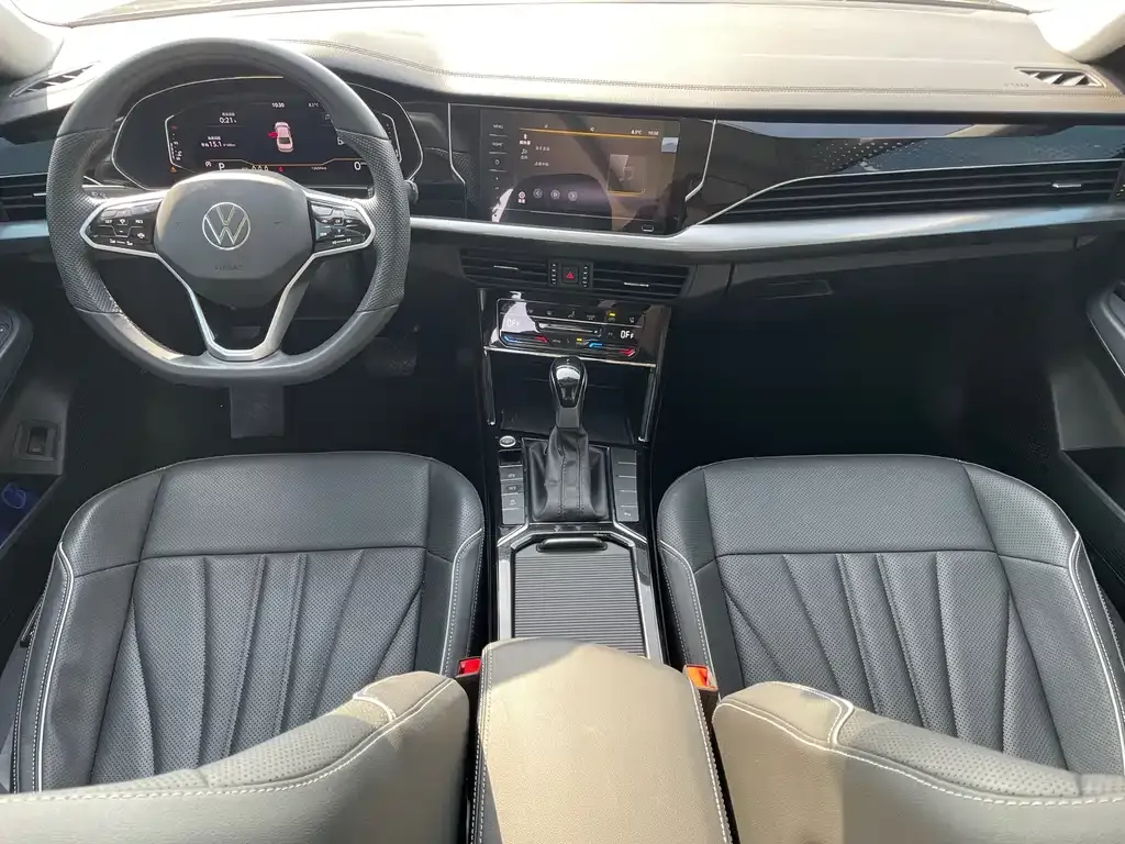 Volkswagen Passat — фото 2