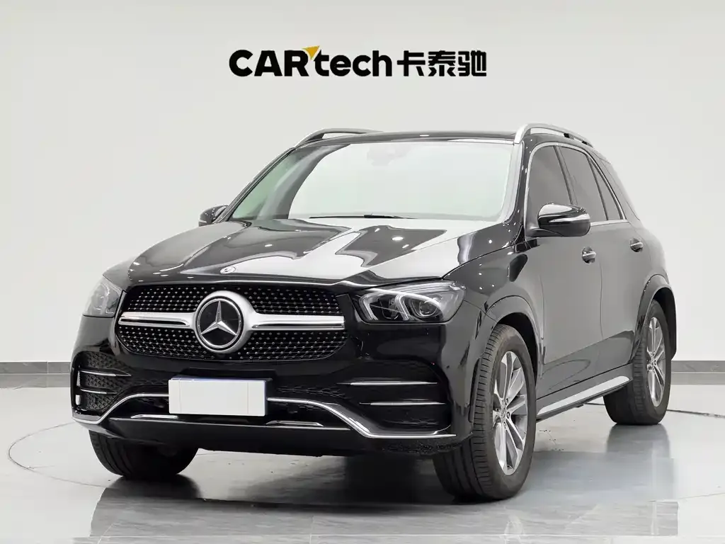 Mercedes-Benz GLE — фото 1