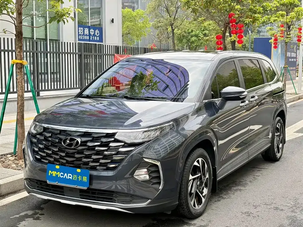 Hyundai Custo — фото 1
