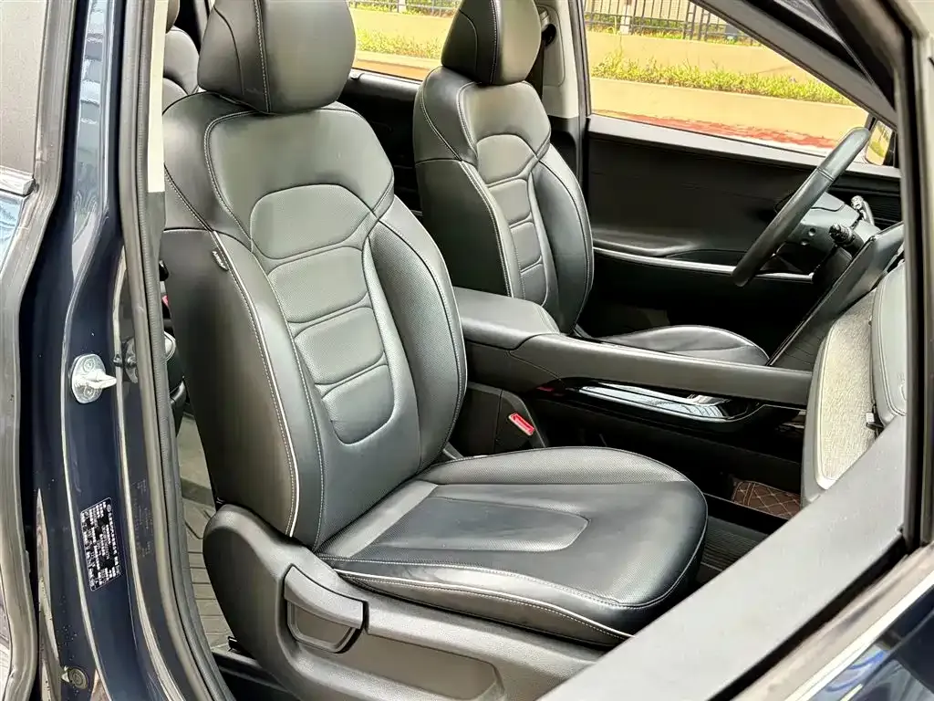 Hyundai Custo — фото 3