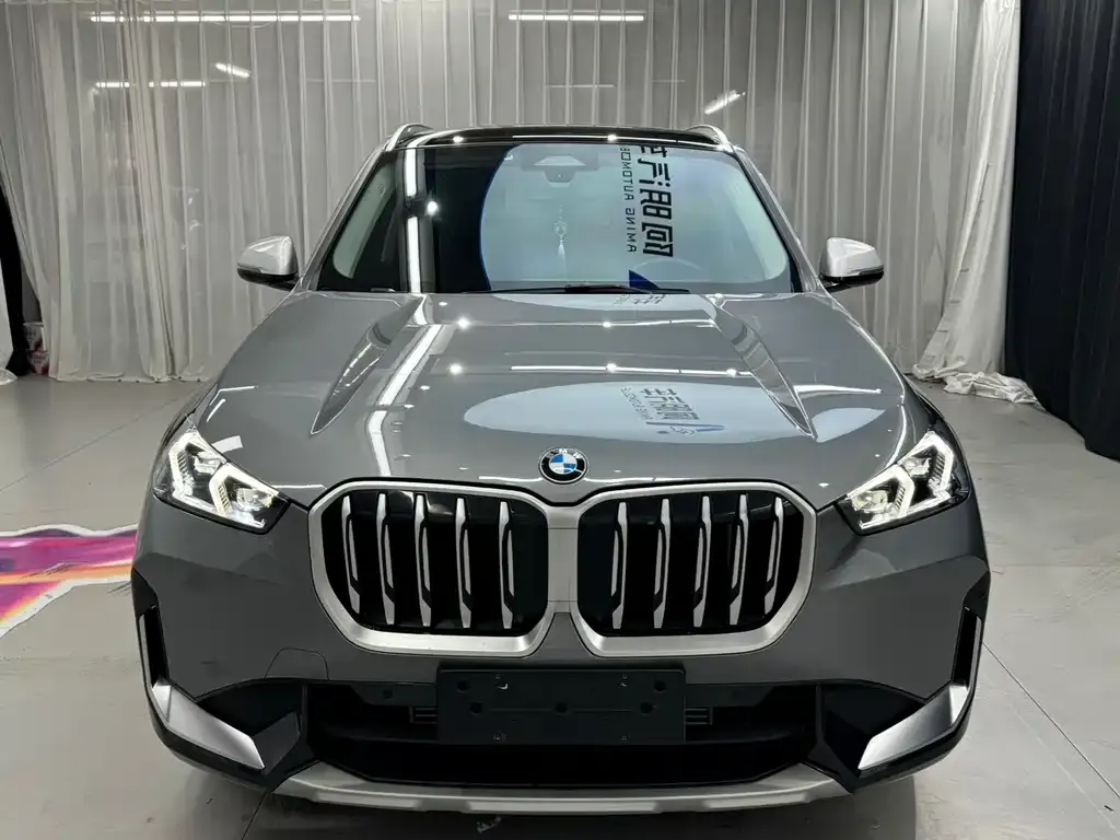 BMW X1 — фото 10