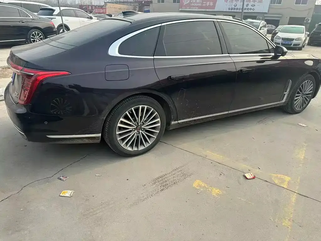 Hongqi H9 — фото 4