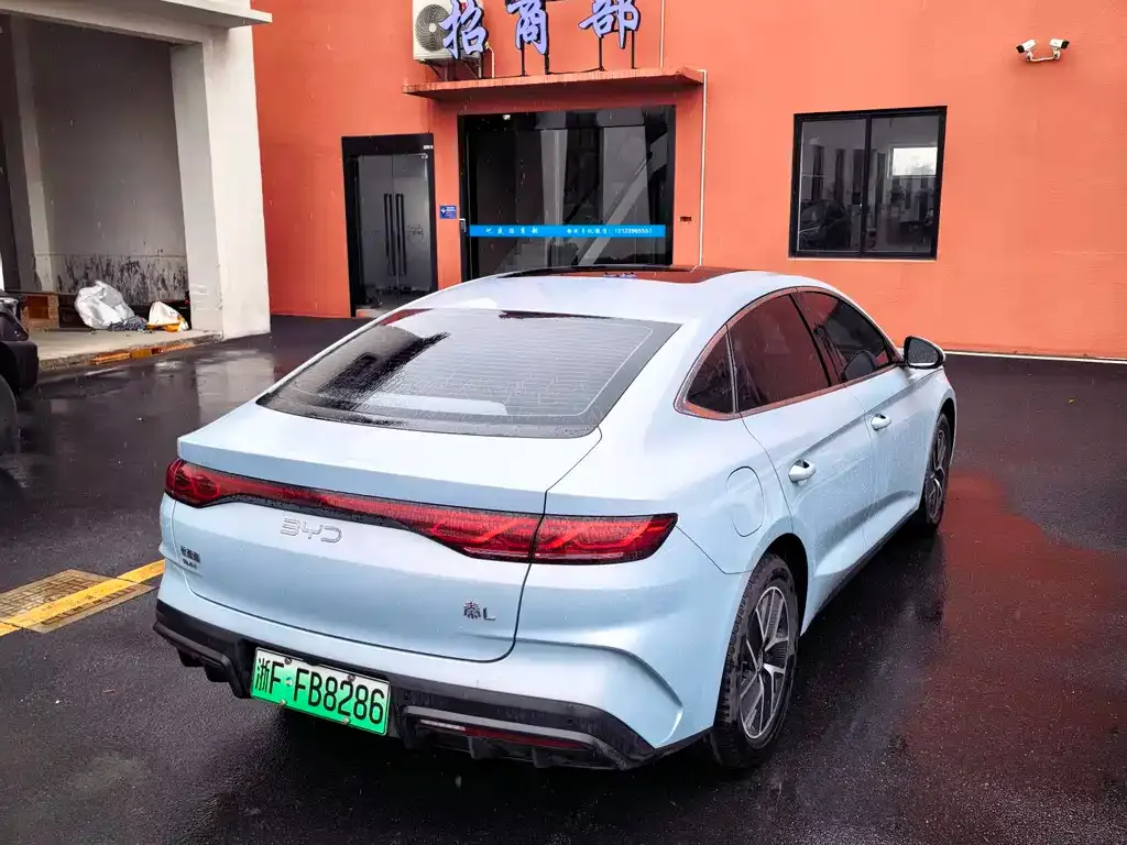 BYD Qin L — фото 8