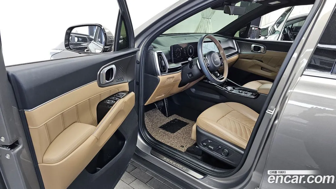 Kia Sorento — фото 7