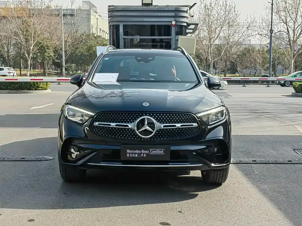 Mercedes-Benz GLC PHEV — фото 9