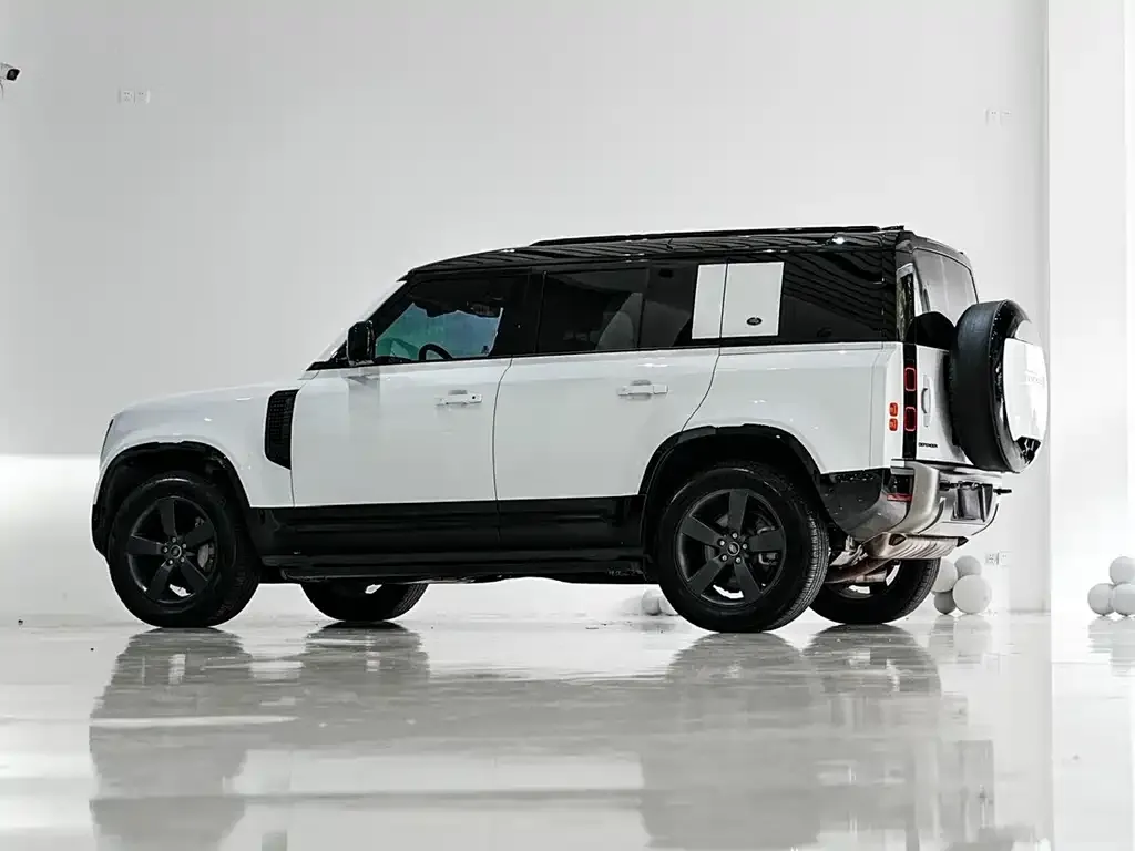 Land Rover Defender — фото 3