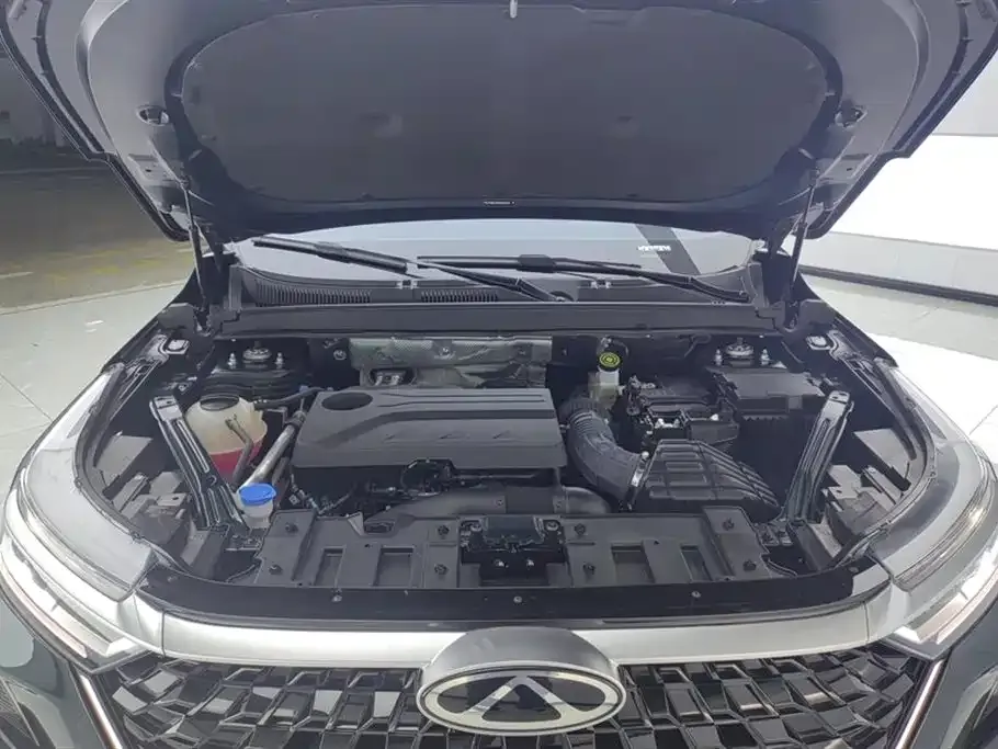 Chery Tiggo 8 PRO — фото 10