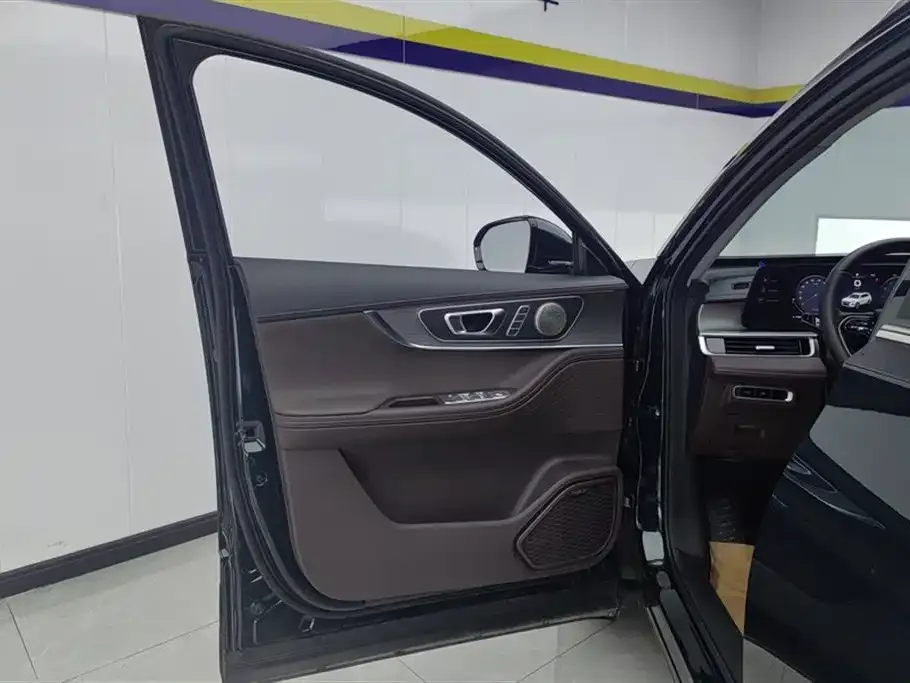 Chery Tiggo 8 PRO — фото 6
