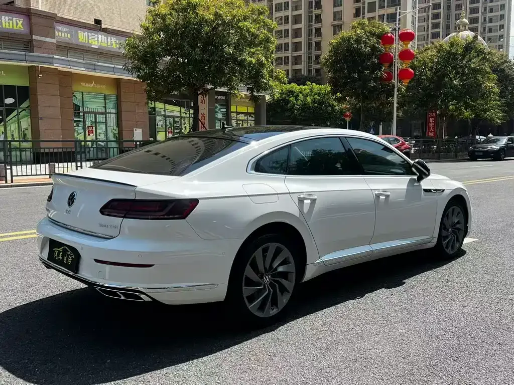 Volkswagen CC — фото 9
