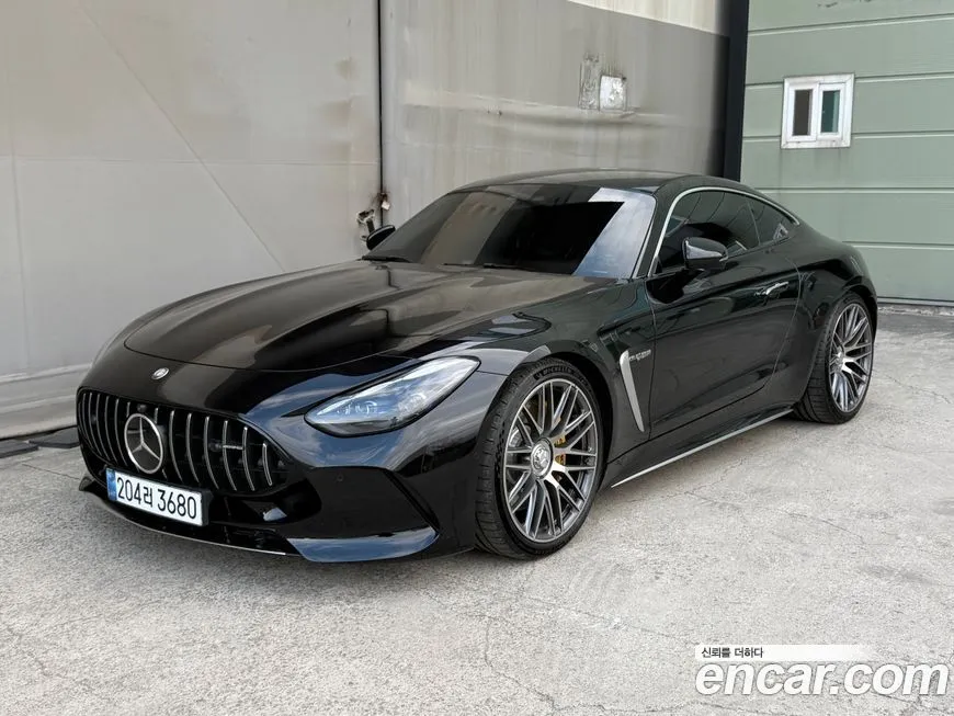 Mercedes-Benz AMG GT — фото 1