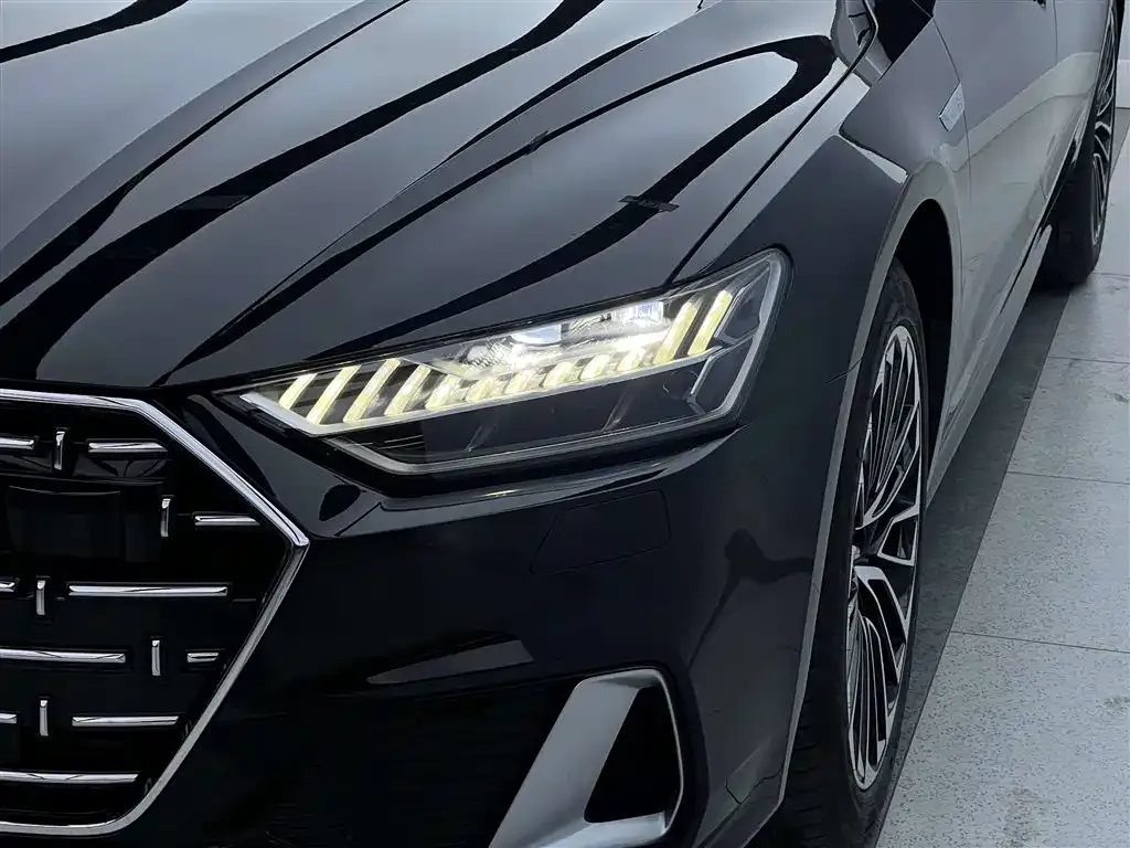 Audi A7L — фото 4