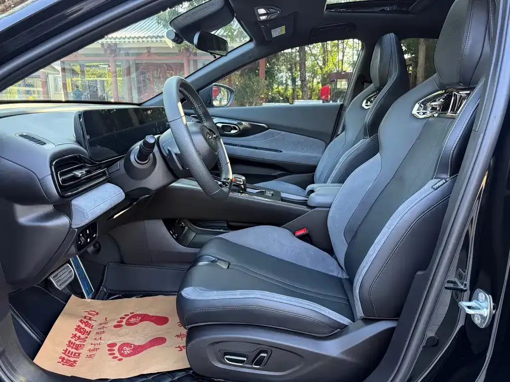 GAC Motor Shadow Leopard — фото 3
