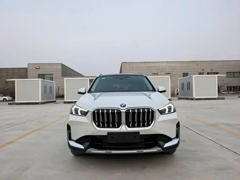BMW X1 — фото 6