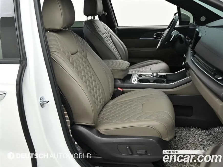 Kia Carnival — фото 10