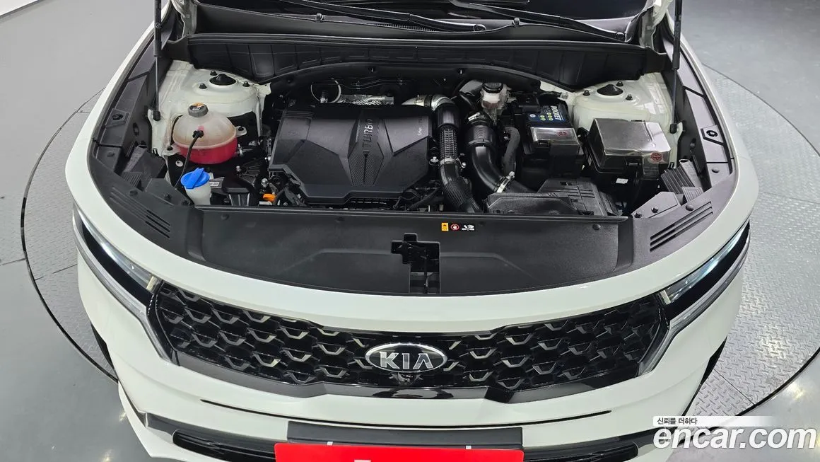 Kia Sorento — фото 8