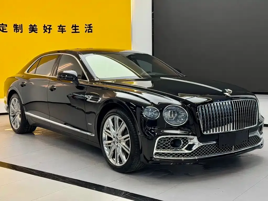 Bentley Flying Spur PHEV — фото 3
