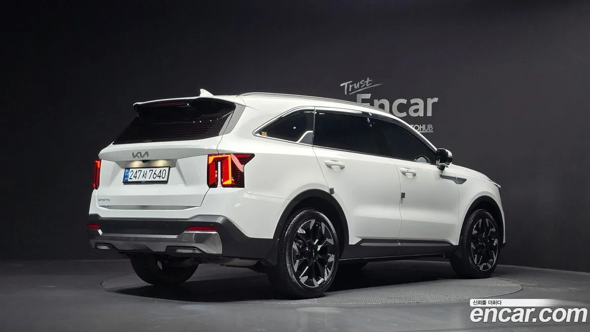 Kia Sorento — фото 4