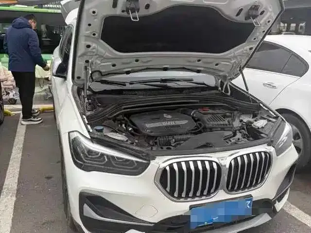 BMW X1 — фото 2