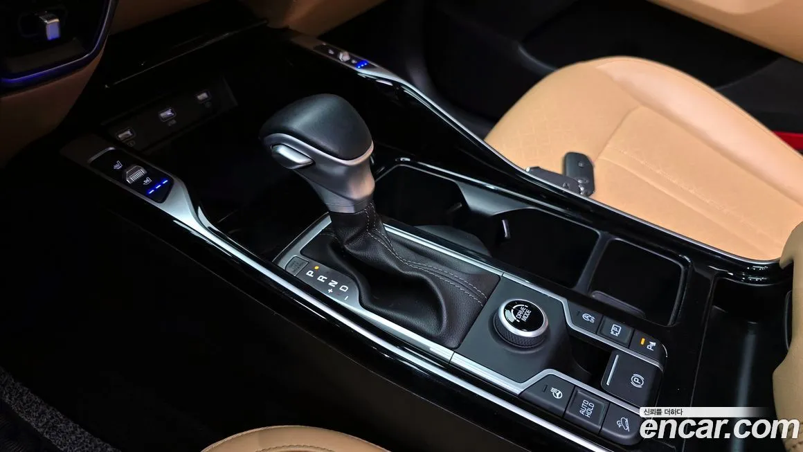 Kia Sorento — фото 9