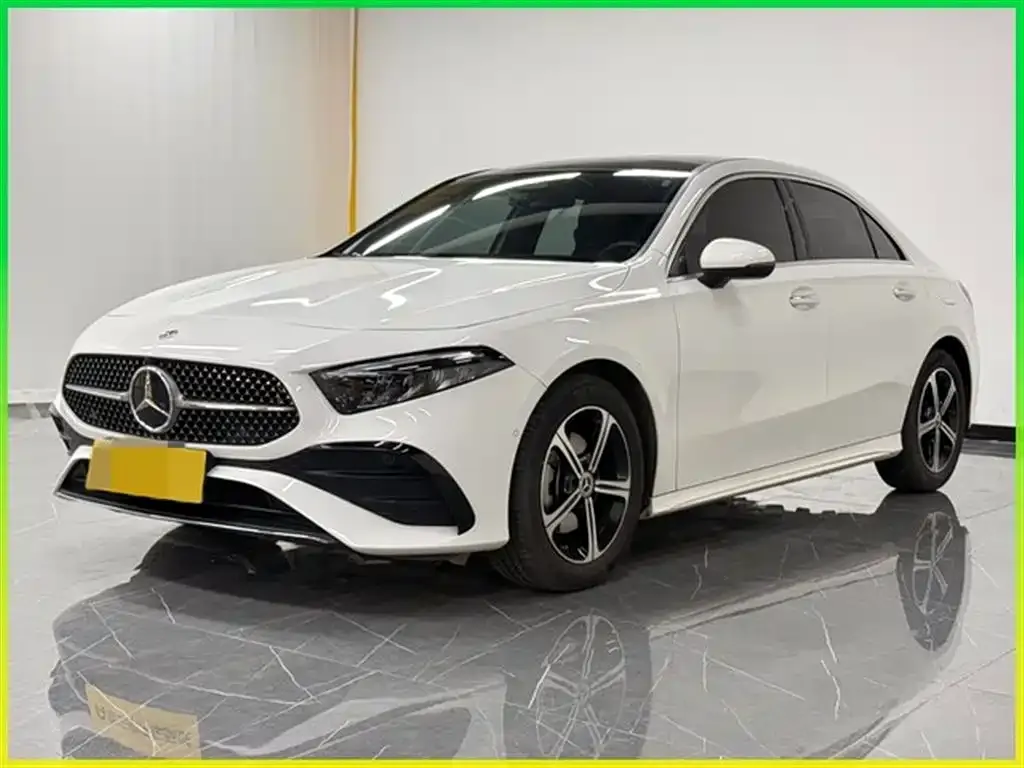 Mercedes-Benz A-Class — фото 1