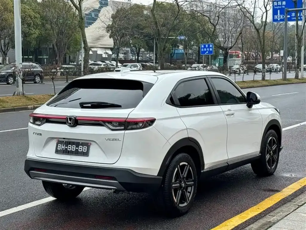 Honda Vezel — фото 4