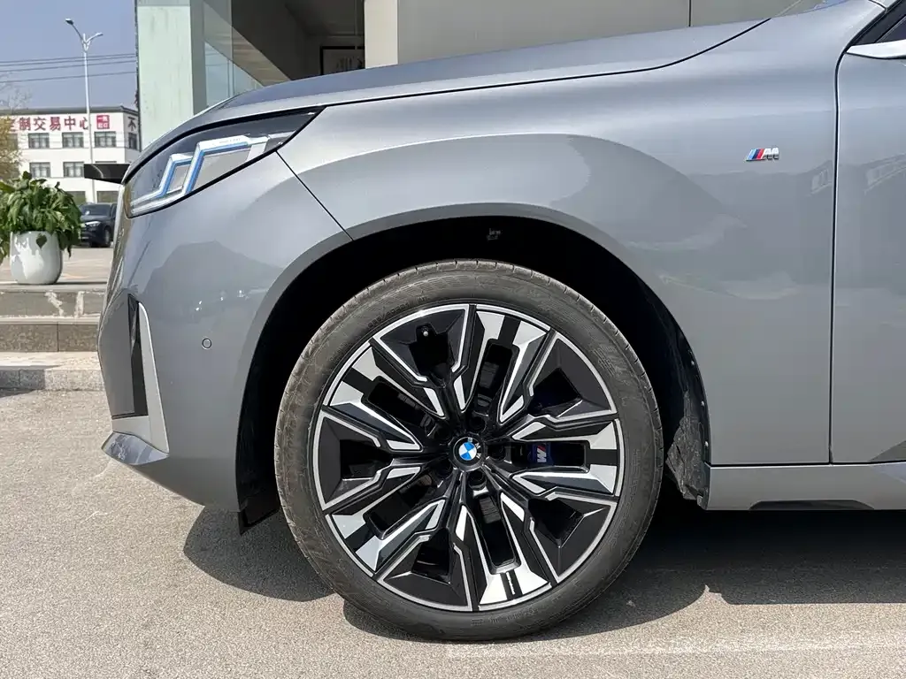 BMW X3 — фото 10