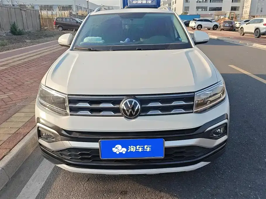 Volkswagen T-Cross — фото 6