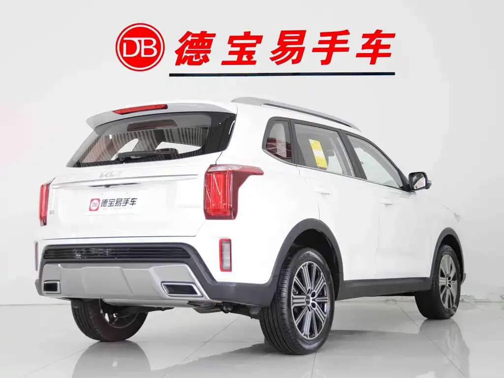 Kia Sportage — фото 5