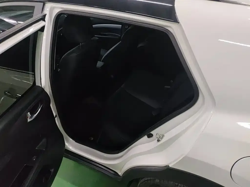 Kia KX1 — фото 7
