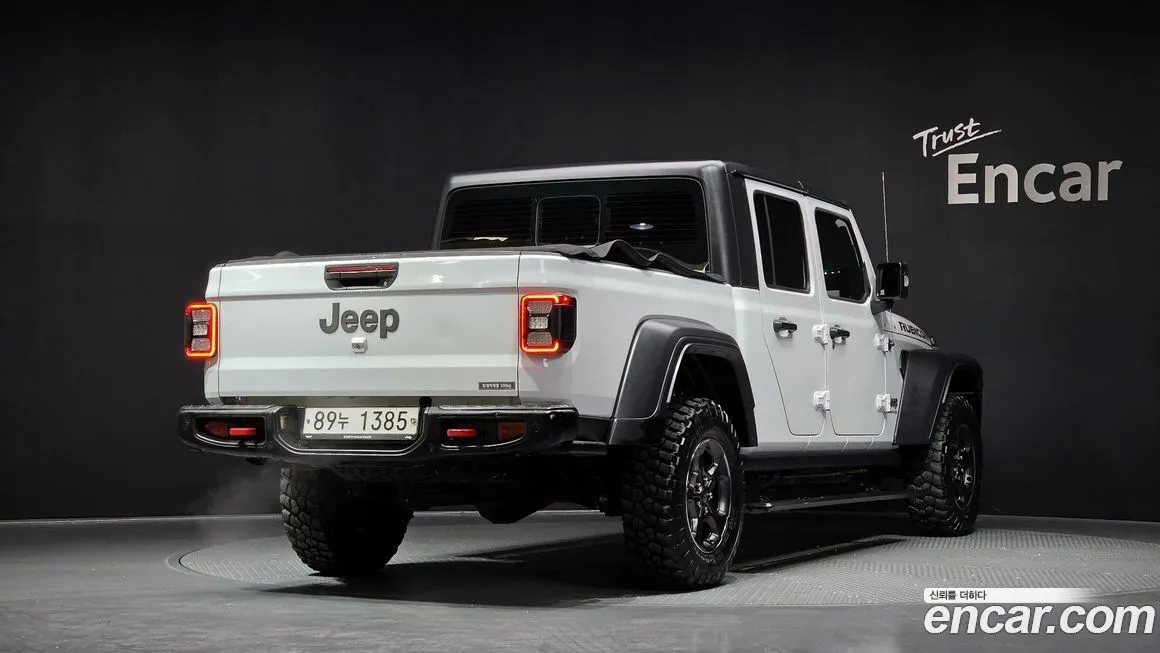 Jeep Gladiator — фото 2