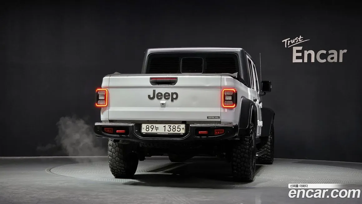 Jeep Gladiator — фото 3