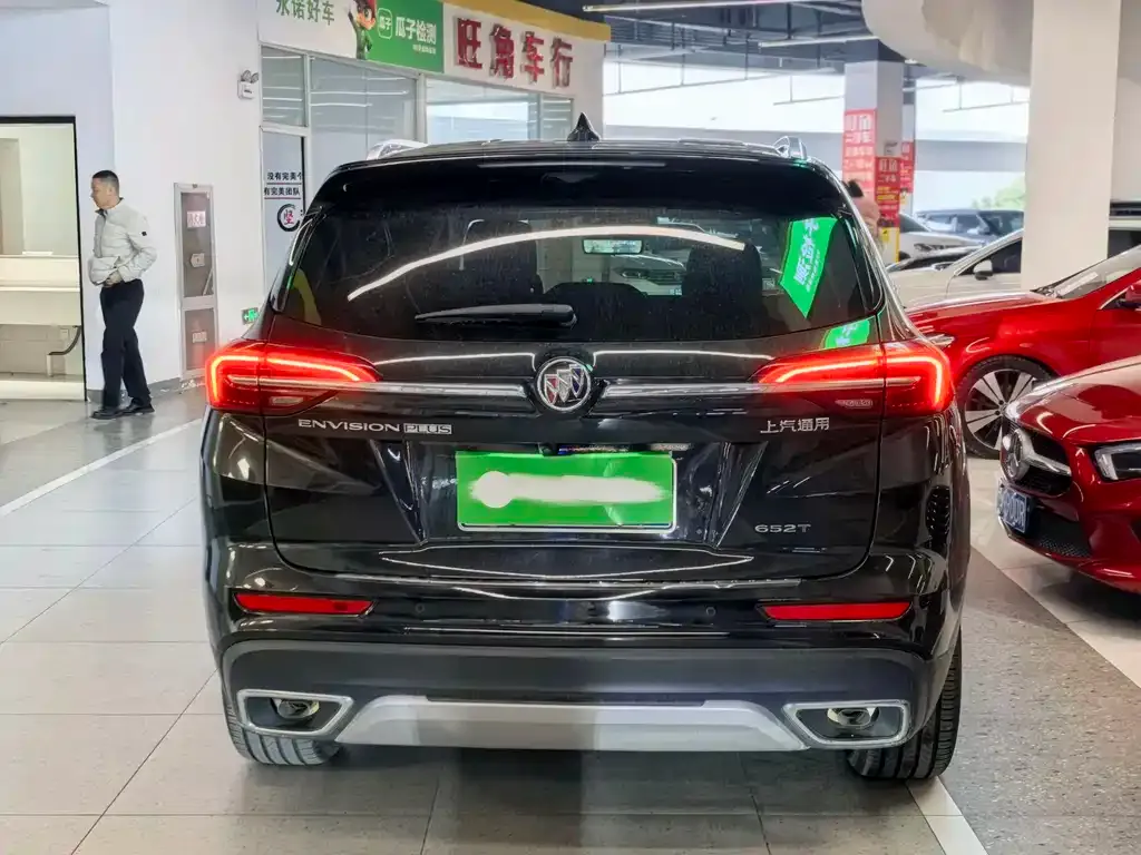 Buick Envision Plus — фото 2