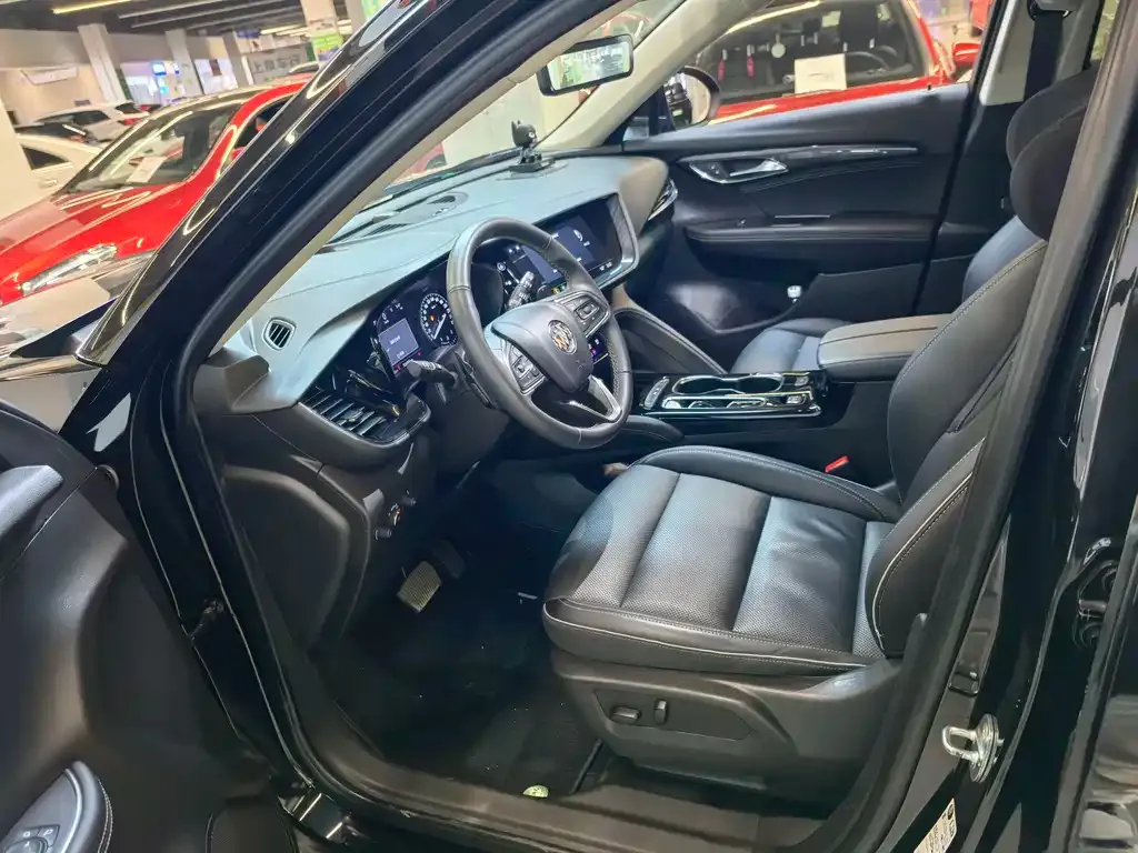 Buick Envision Plus — фото 8
