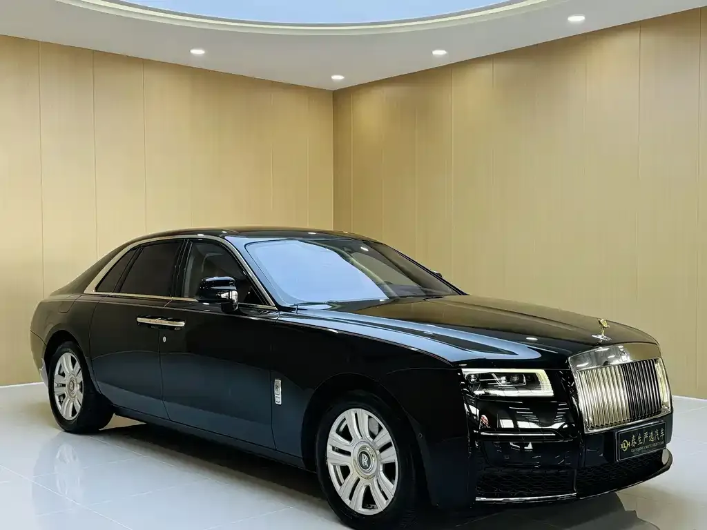 Rolls-Royce Ghost — фото 4