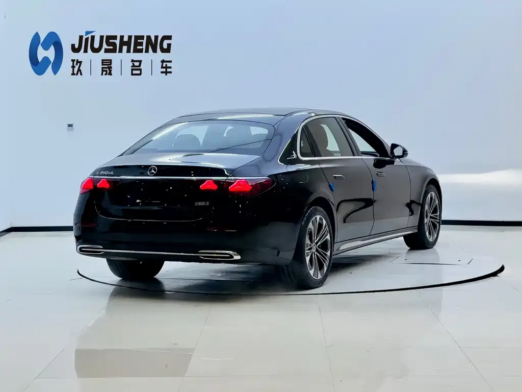 Mercedes-Benz E-Class New Energy — фото 4