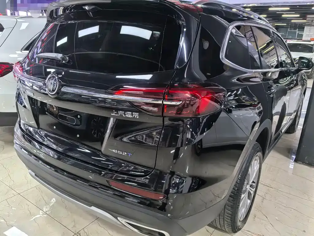 Buick Envision Plus — фото 7