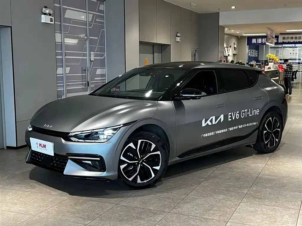 Kia EV6 — фото 1