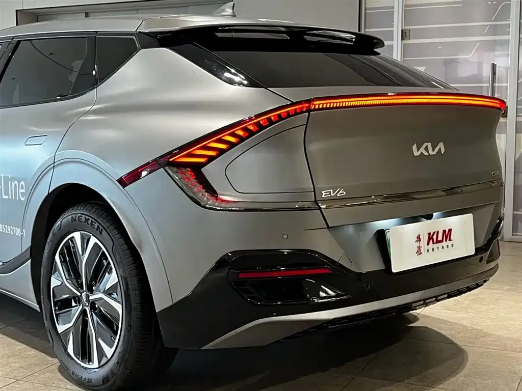 Kia EV6 — фото 6