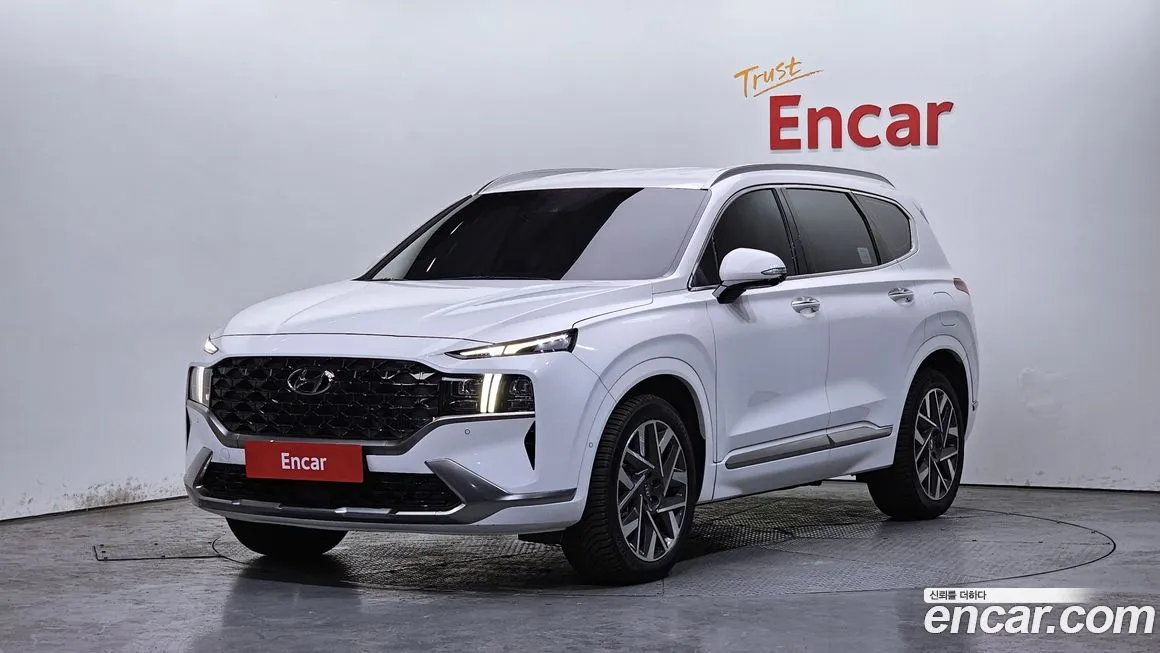 Hyundai Santafe — фото 1