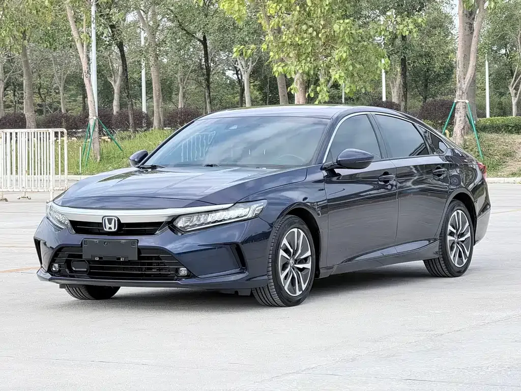 Honda Inspire — фото 1