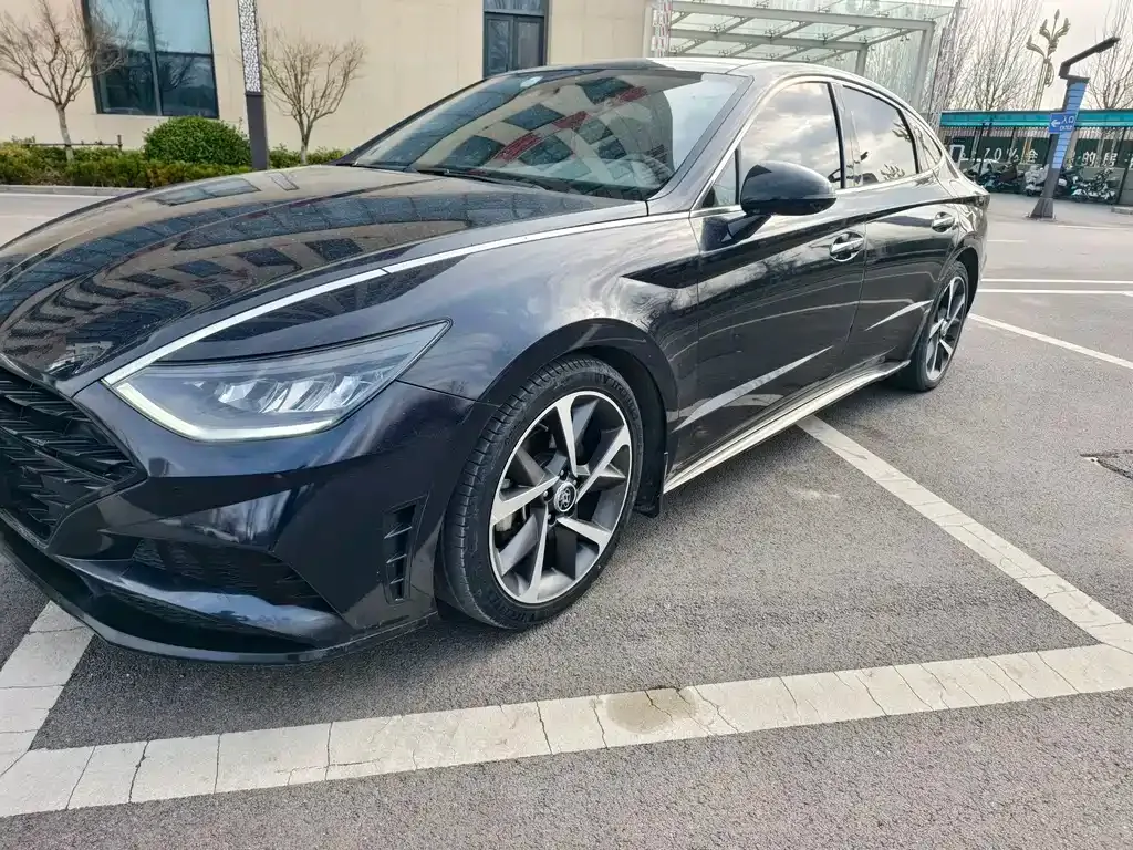Hyundai Sonata — фото 2