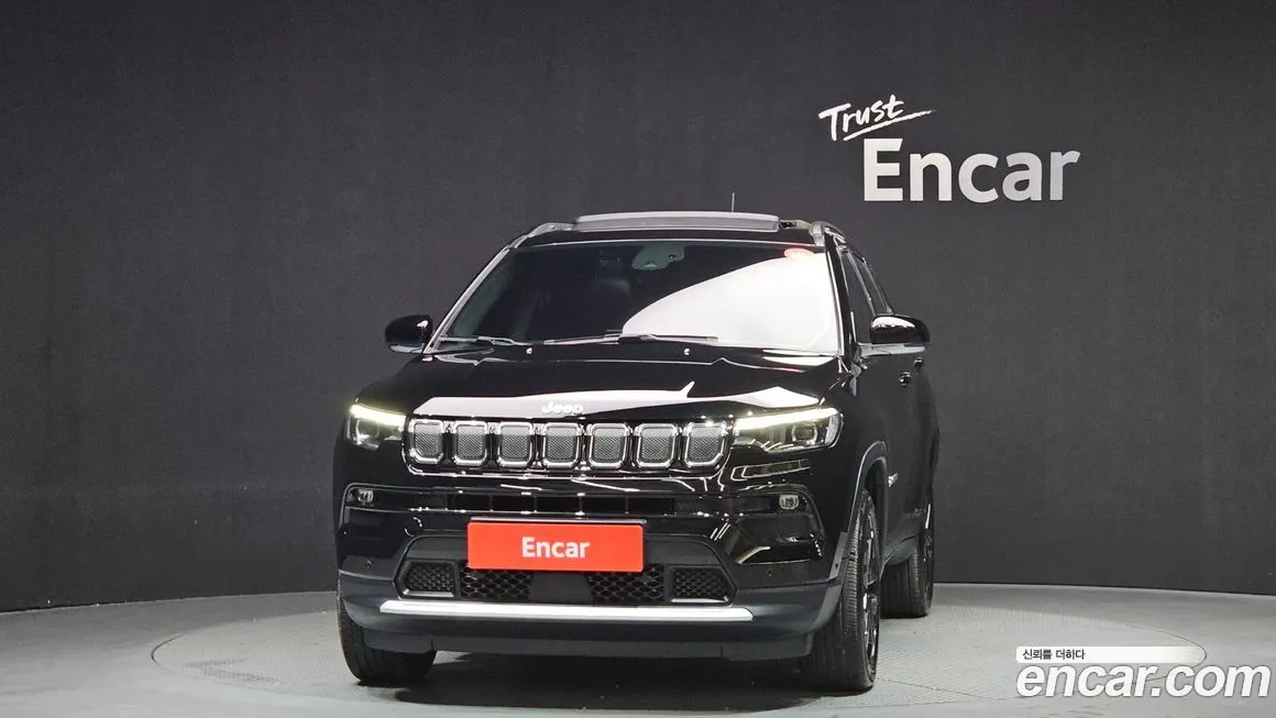 Jeep Compass — фото 2