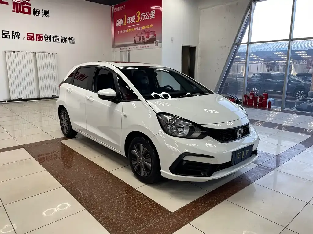 Honda Fit — фото 7