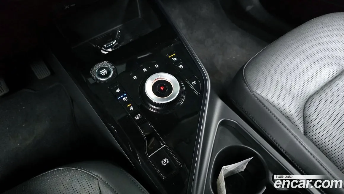 Kia Niro — фото 9
