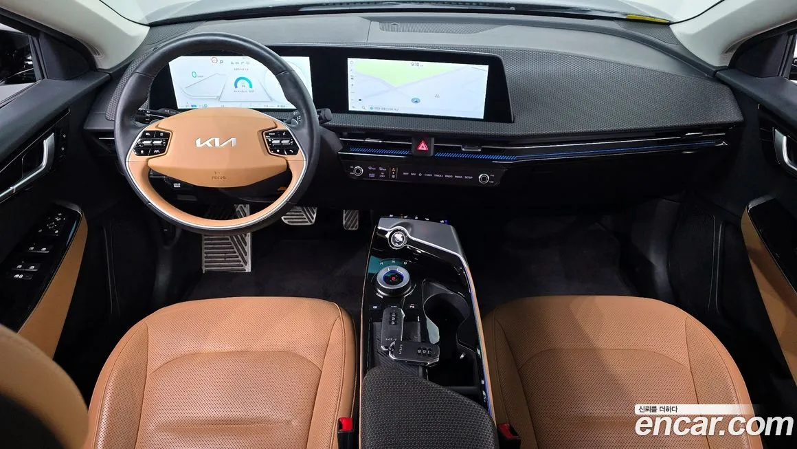 Kia EV6 — фото 10