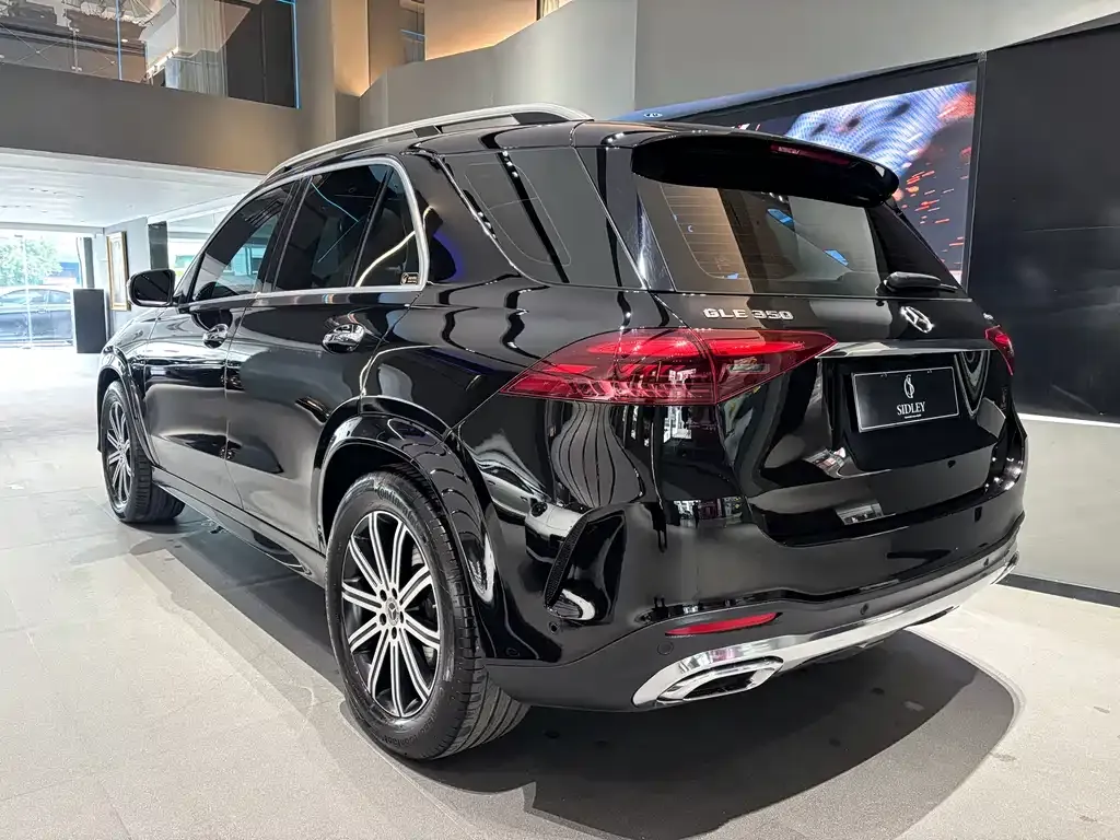 Mercedes-Benz GLE — фото 6